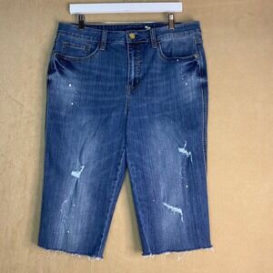 Seven7 Weekend Boyfriend Capri Jeans Womens Sz 12 Distressed Cropped Raw Hem EUC